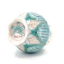 Load image into Gallery viewer, Cup 10oz - Gold Luster Dots