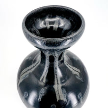 Load image into Gallery viewer, Vase