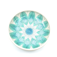 Load image into Gallery viewer, Serving bowl - small
